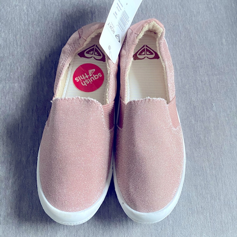 New Roxy pink sparkly size 4 slip on sneakers